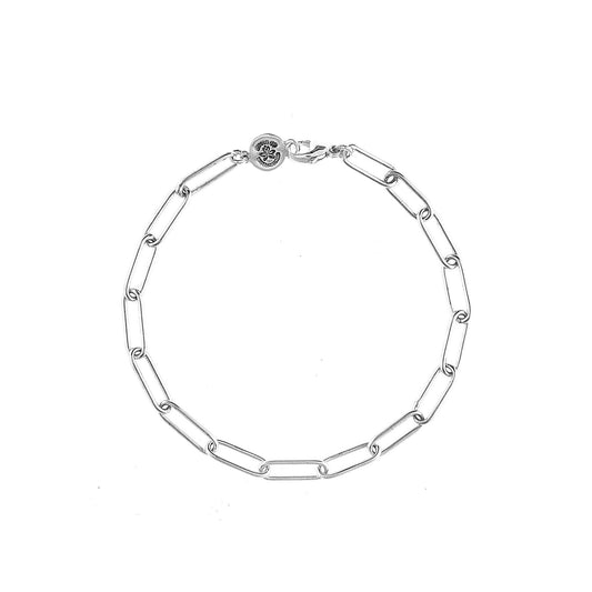 This hand-forged Paperclip Link Bracelet brings elegance to any outfit, perfect for daily wear or stacking.